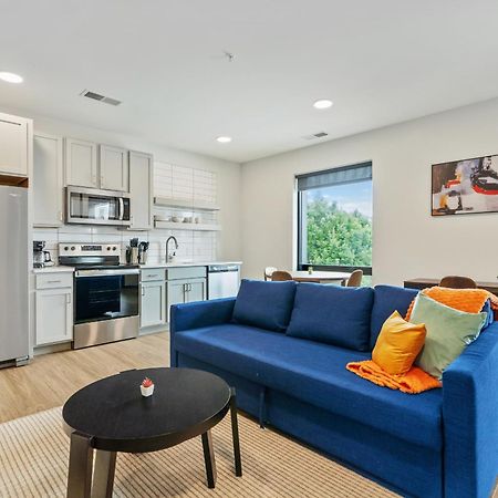 Cozysuites On Mass With Garage Parking #4 Indianapolis Esterno foto