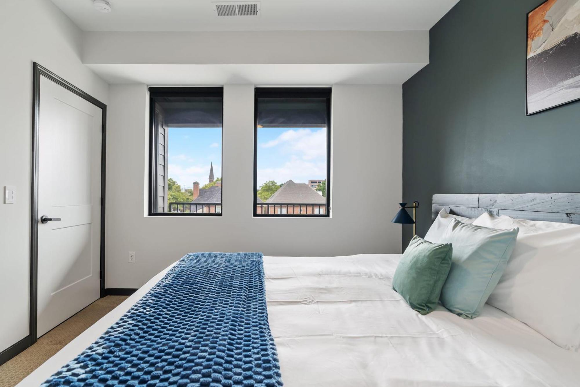 Cozysuites On Mass With Garage Parking #4 Indianapolis Esterno foto